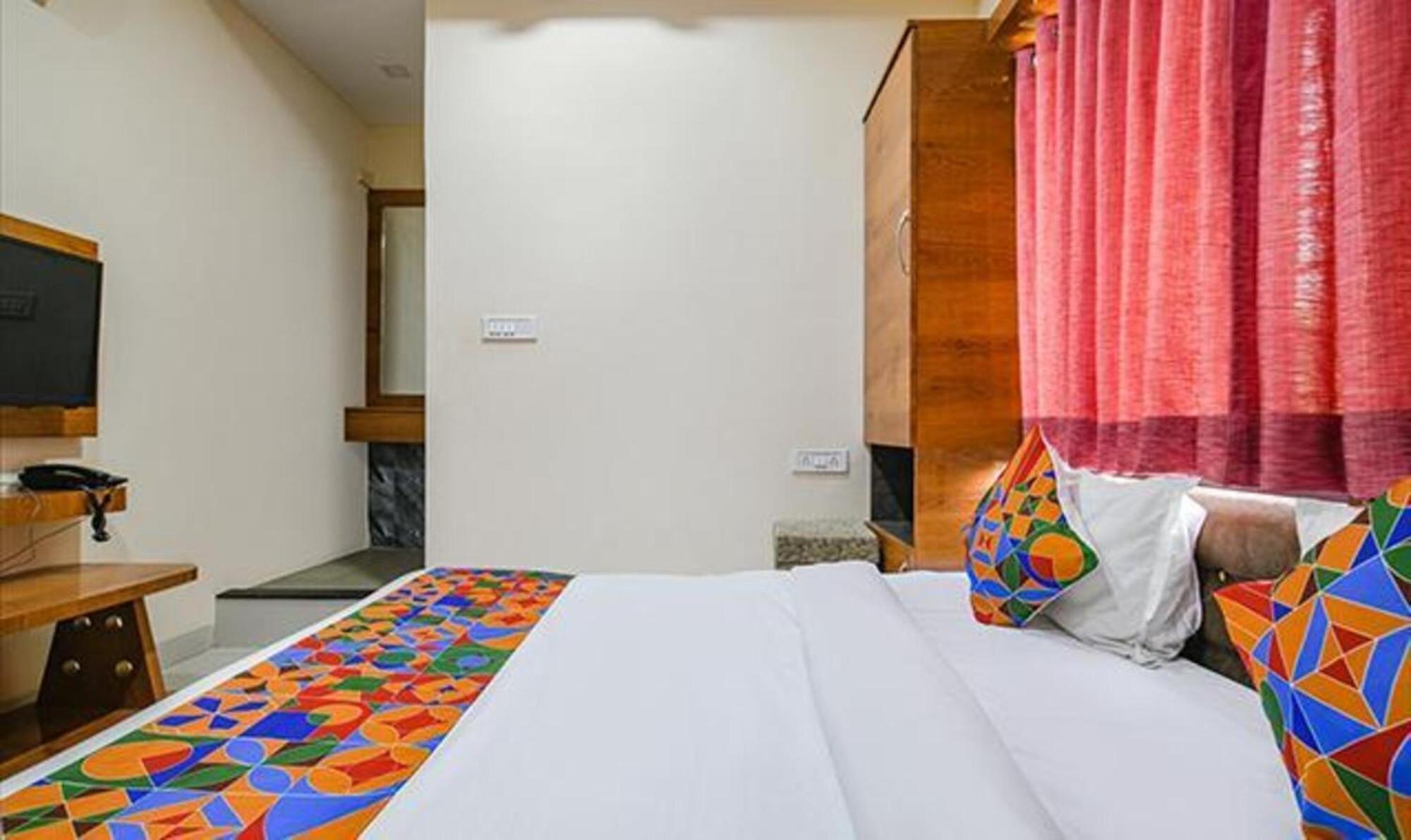 Fabhotel Royal Palace Indore Zewnętrze zdjęcie